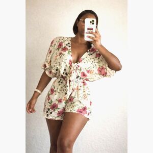 Floral Boho Romper Tie Front V Neck Women M Cottagecore Summer Shorts